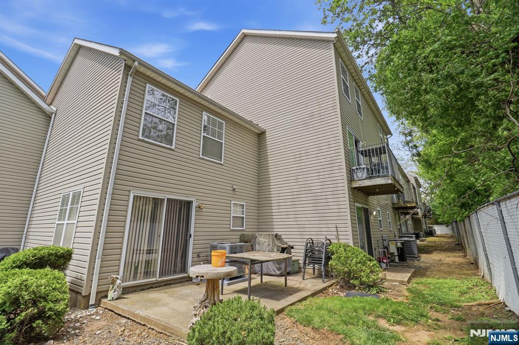 239-40 Th Street, #C0032, Irvington, NJ 07111 Listing Photo  22