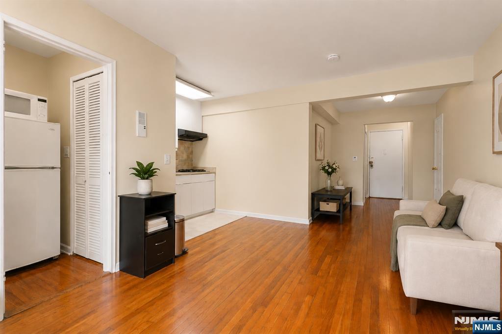 2160 Center Avenue 5U - Photo 3