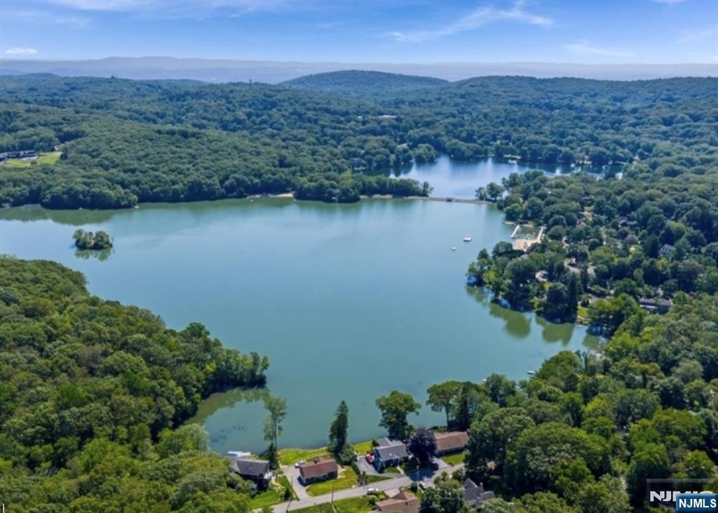 Fayson Lakes