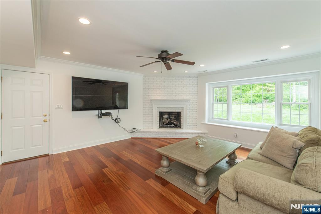 23 Pepperidge Road — photo 17