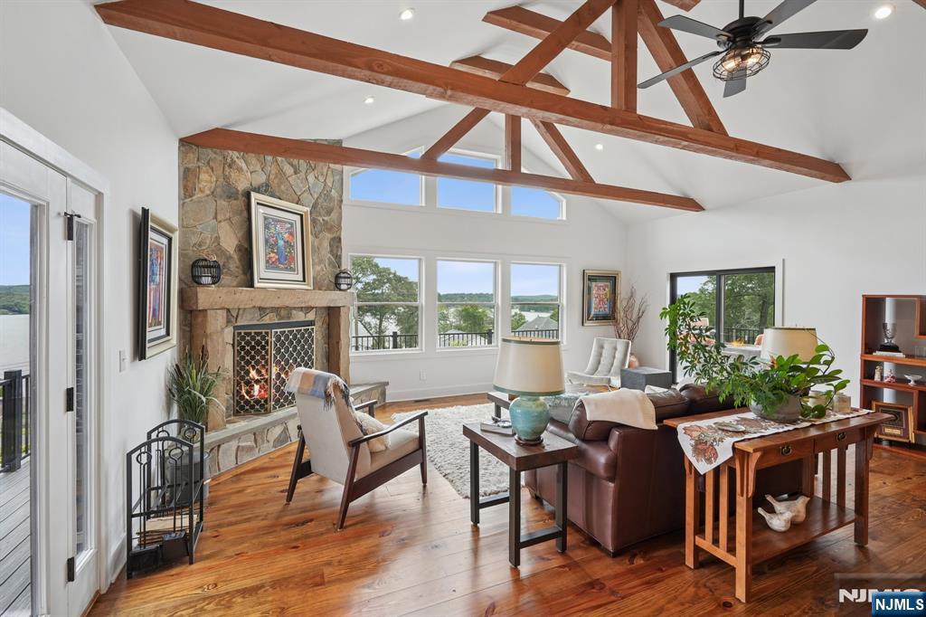 8 Sutton Road - Photo 4