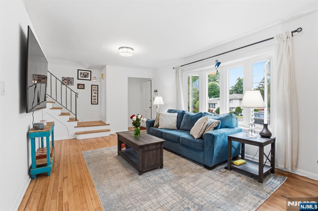 655 Boulevard - Photo 2