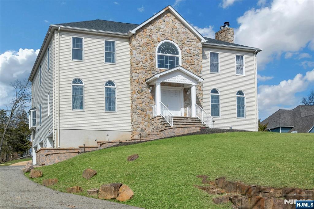 40 Horseneck Road - Photo 4