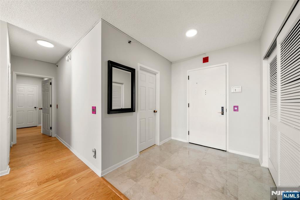 800 Palisade Avenue 1804 - Photo 4