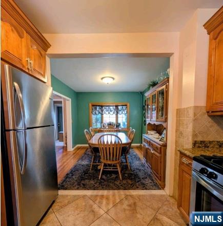 121 Highland Place, Ridgefield Park, NJ 07660 Listing Photo  8