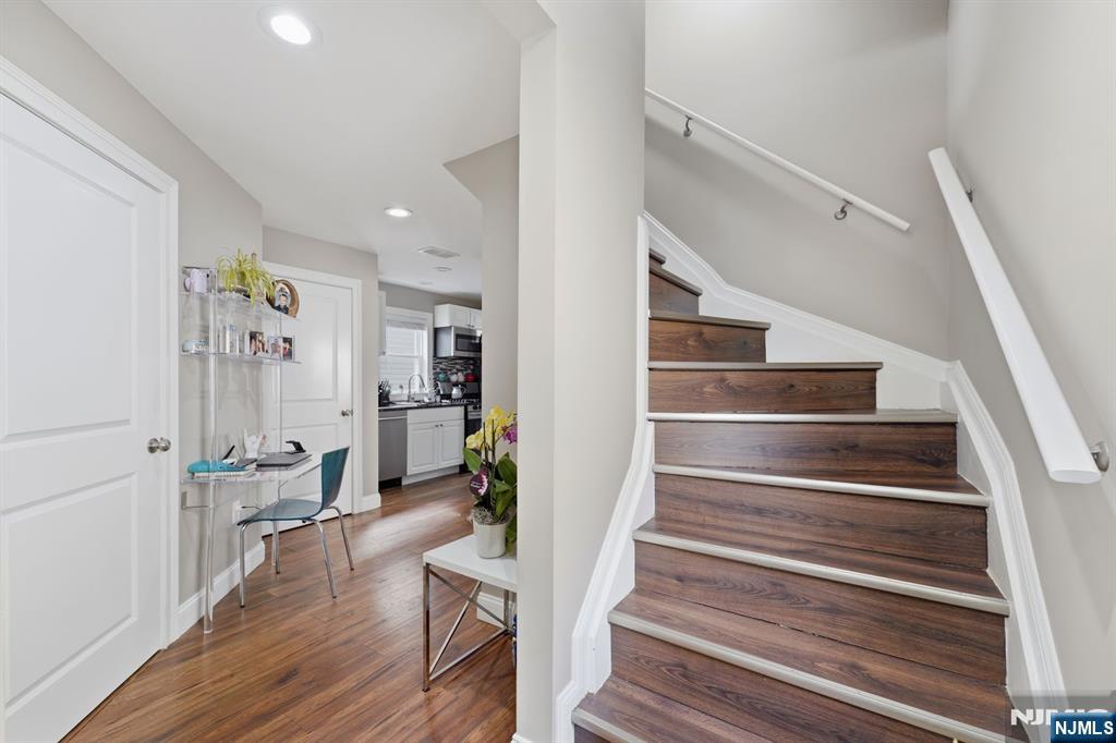 32 Willard St, Garfield, NJ 07026