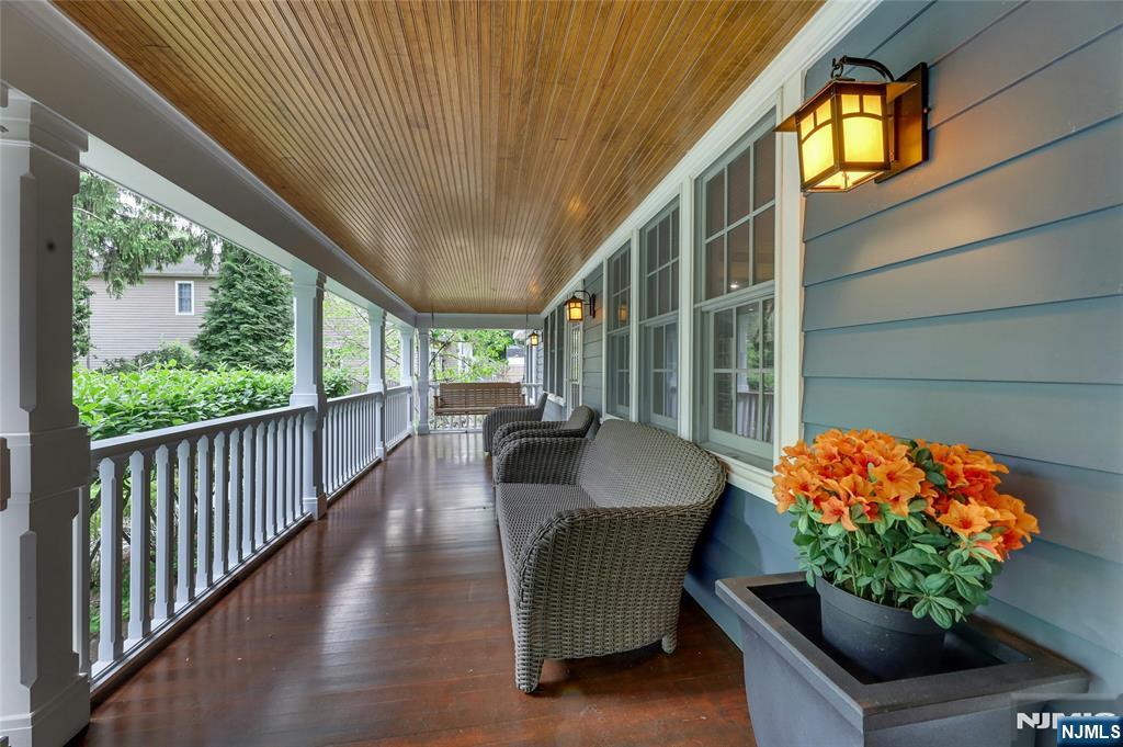 283 Summit Street - Photo 5