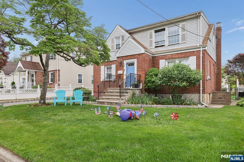 365 Grove Street, New Milford, NJ 07646 Listing Photo  2