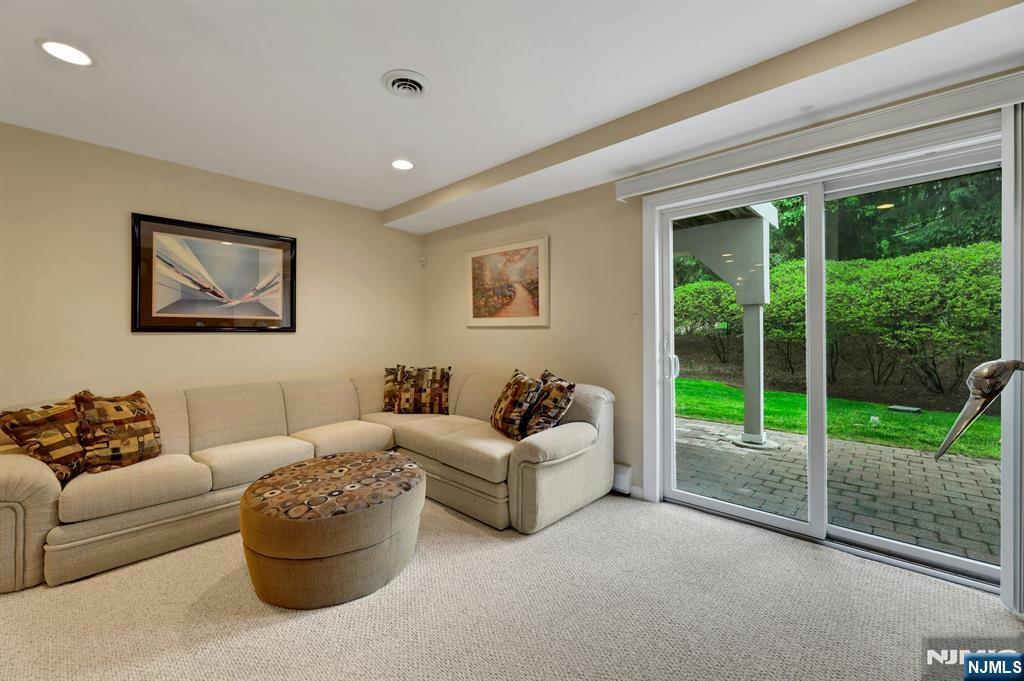 110 Winding Creek — photo 41