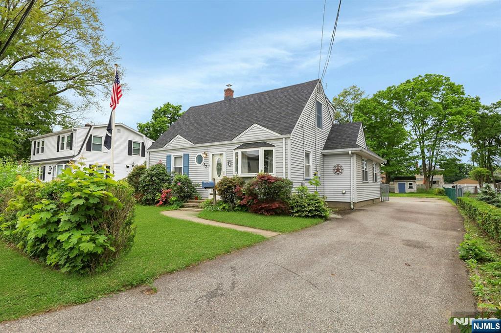 17 Butler Place - Photo 2