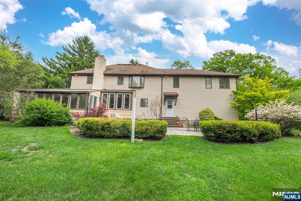 104 Shrewsbury Drive — photo 41