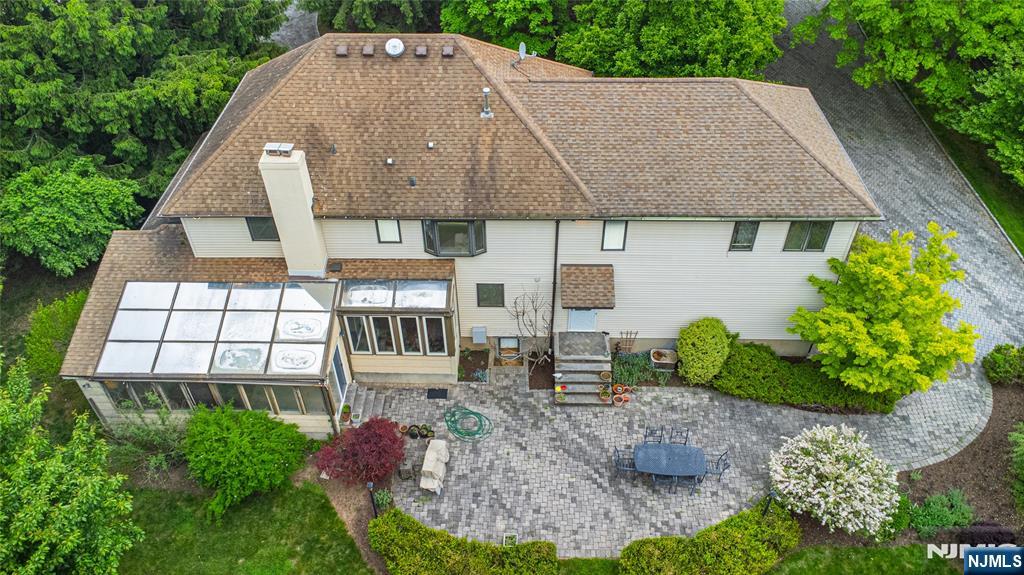 104 Shrewsbury Drive — photo 43