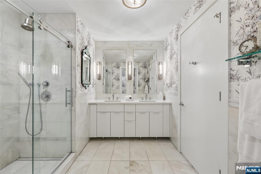 9 Ave At Port Imperial, #1007, West New York, NJ 07093 Listing Photo  14