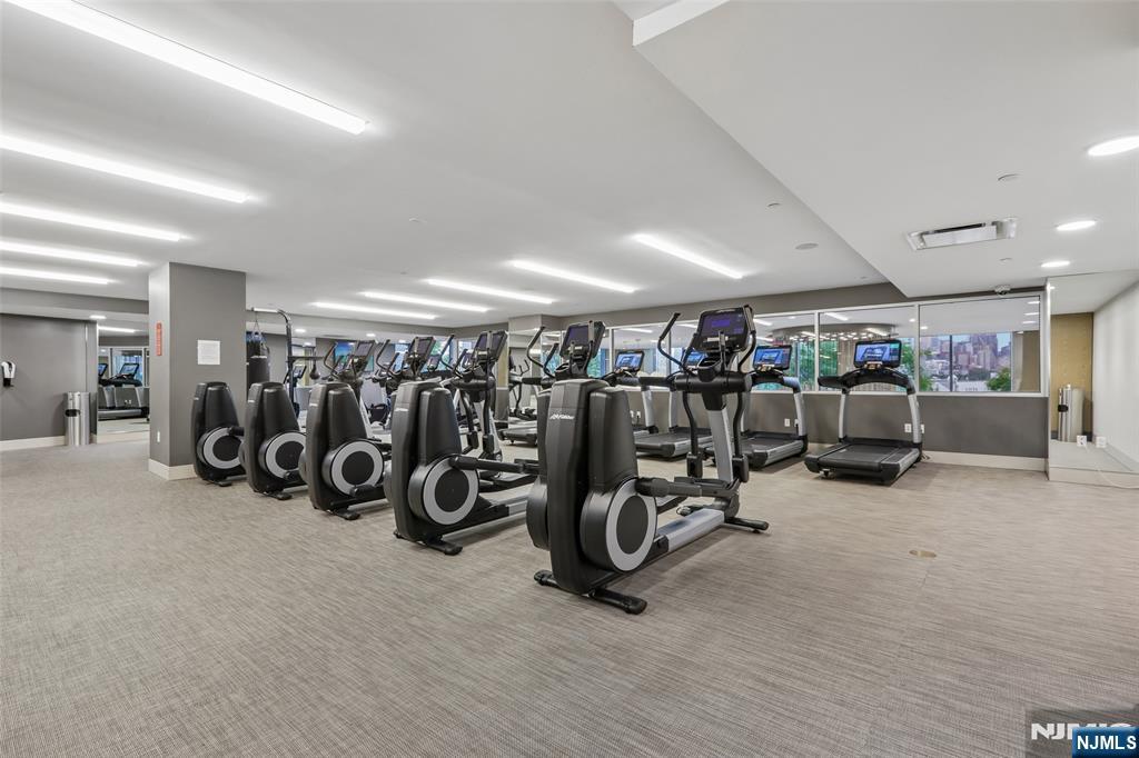 9 Ave At Port Imperial, #1007, West New York, NJ 07093 Listing Photo  23