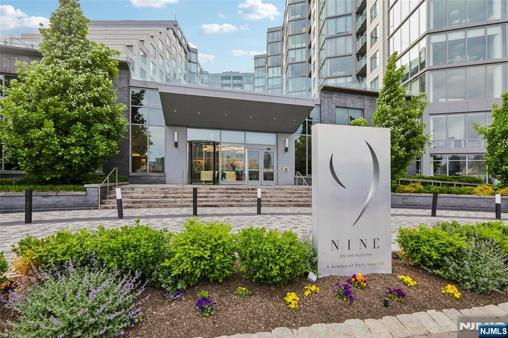 9 Ave At Port Imperial, #1007, West New York, NJ 07093 Listing Photo  31