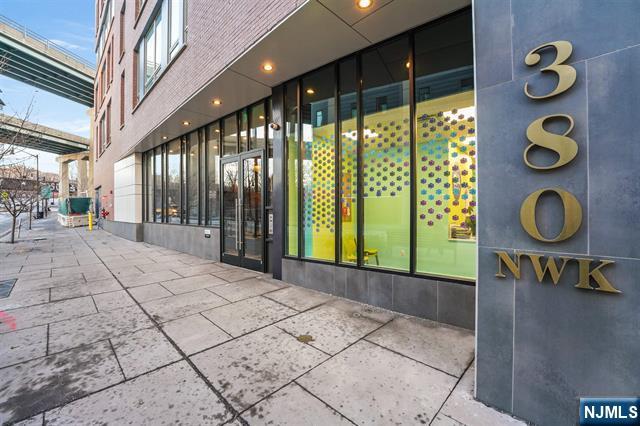 380 Newark Avenue #406 — photo 30