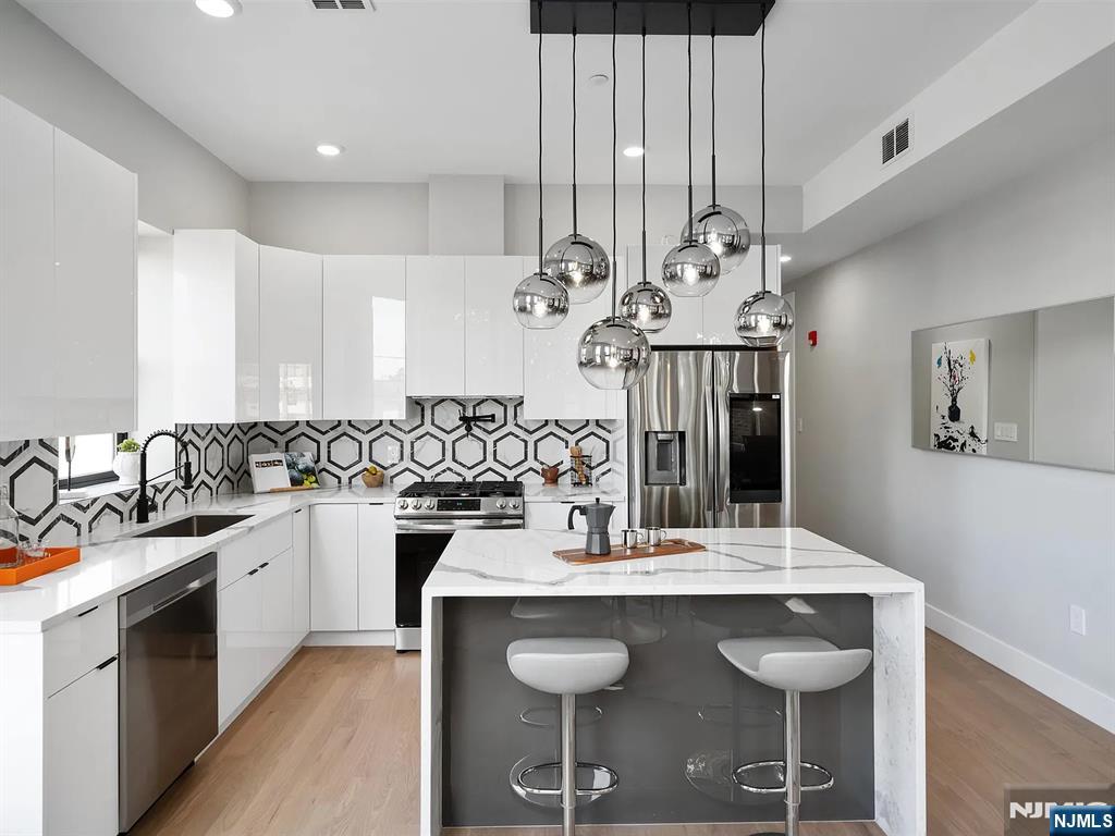 3568 John F Kennedy Boulevard 3 - Photo 4