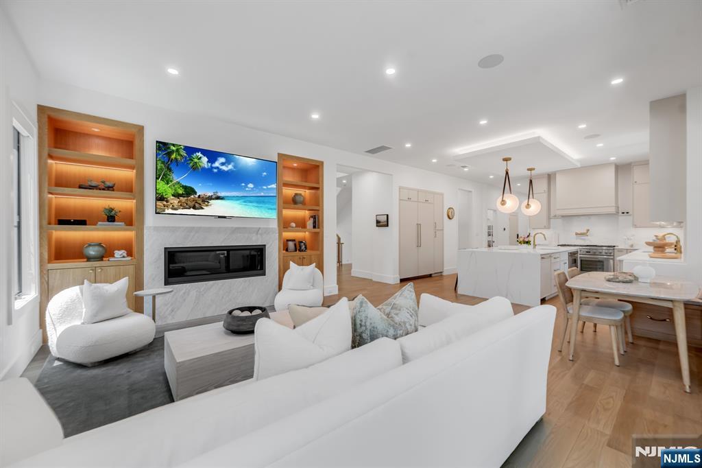 357 Pleasant Lane