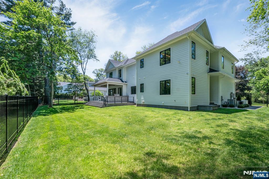357 Pleasant Lane