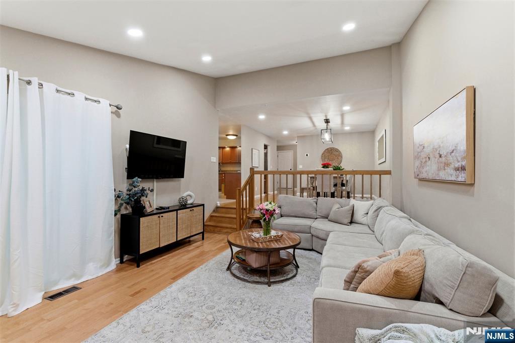 Living Room, W/ sliding Door To Deck
