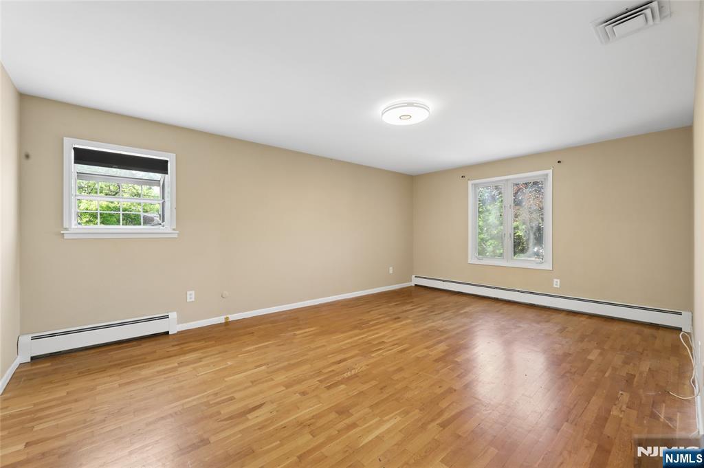 51 Anderson Avenue — photo 20