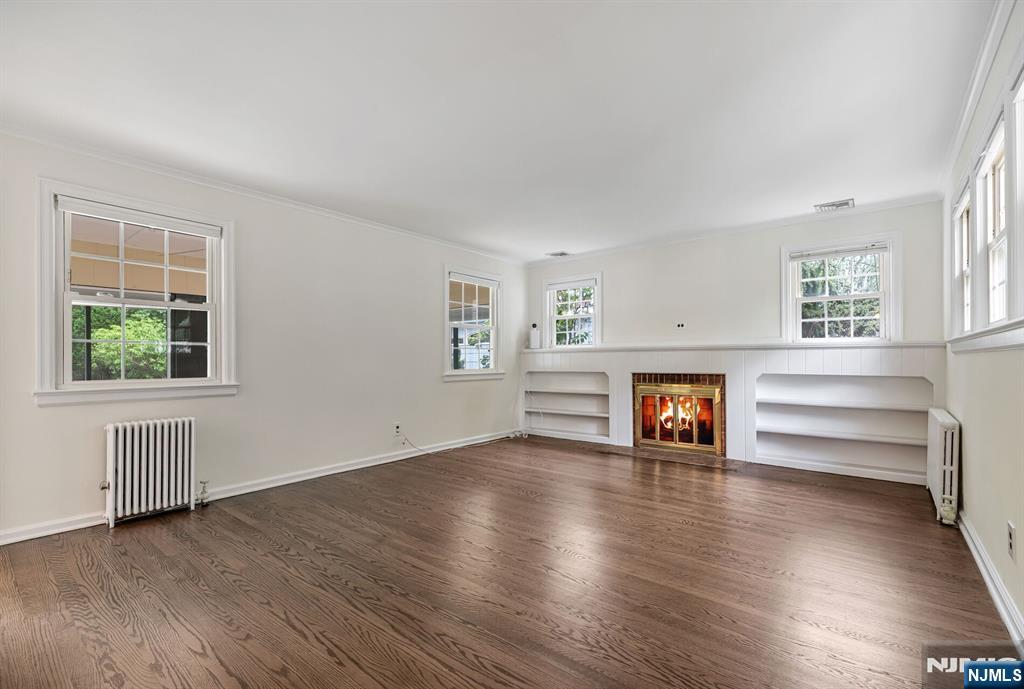 151 Walthery Avenue - Photo 6