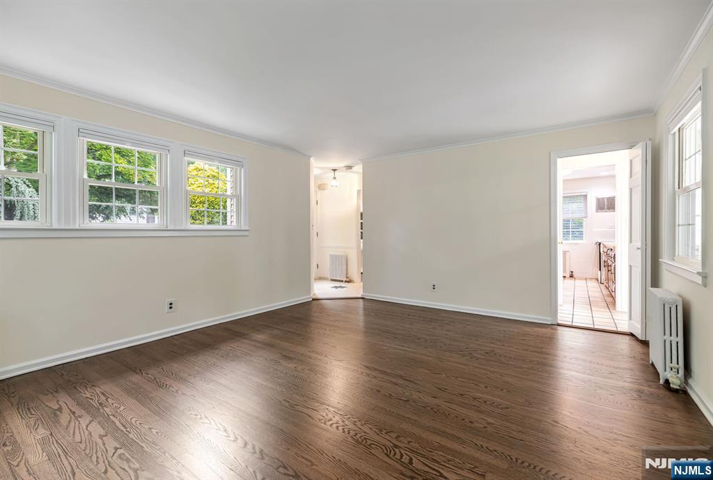 151 Walthery Avenue - Photo 7
