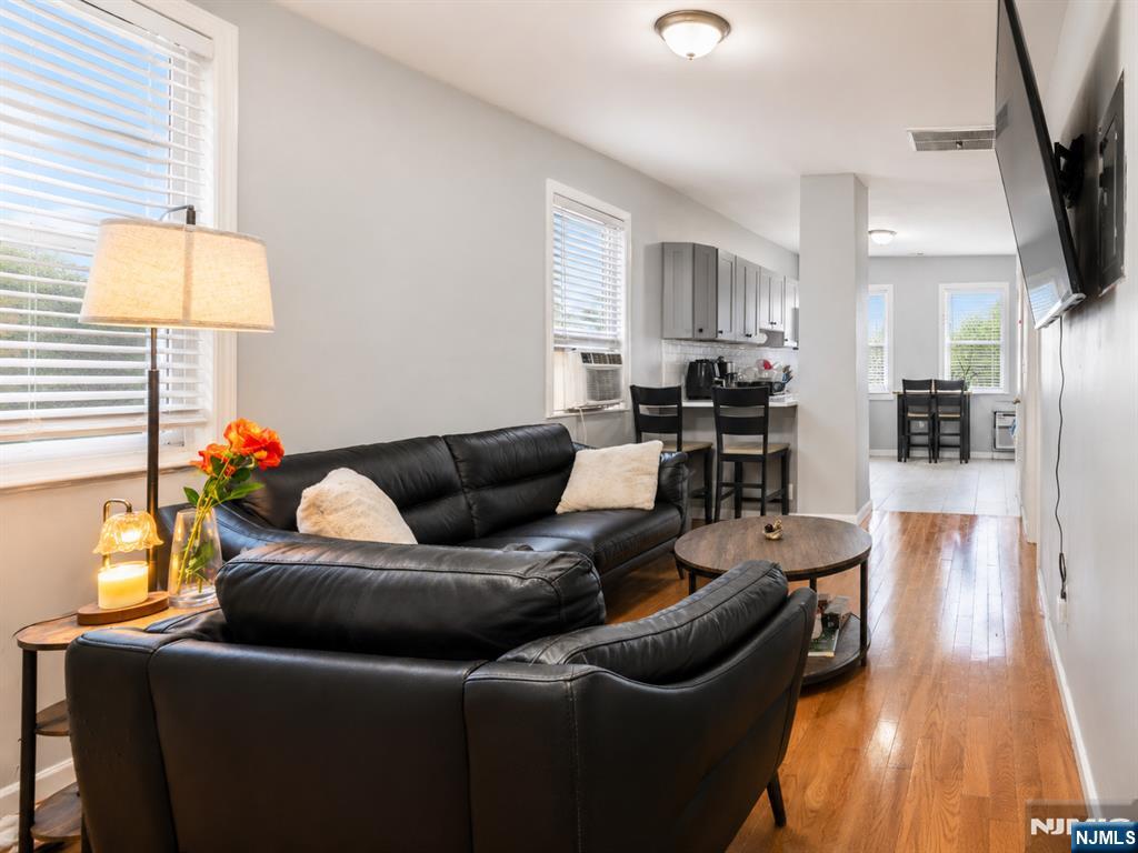 30 49th Street - Photo 5