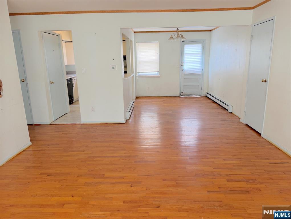 4 Lakeview C - Photo 5