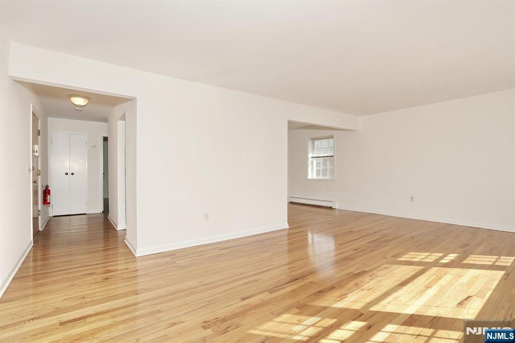 565 Grove Street #D-16