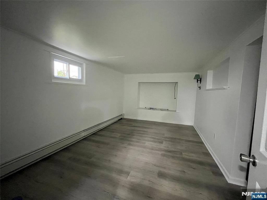 basement large finished room