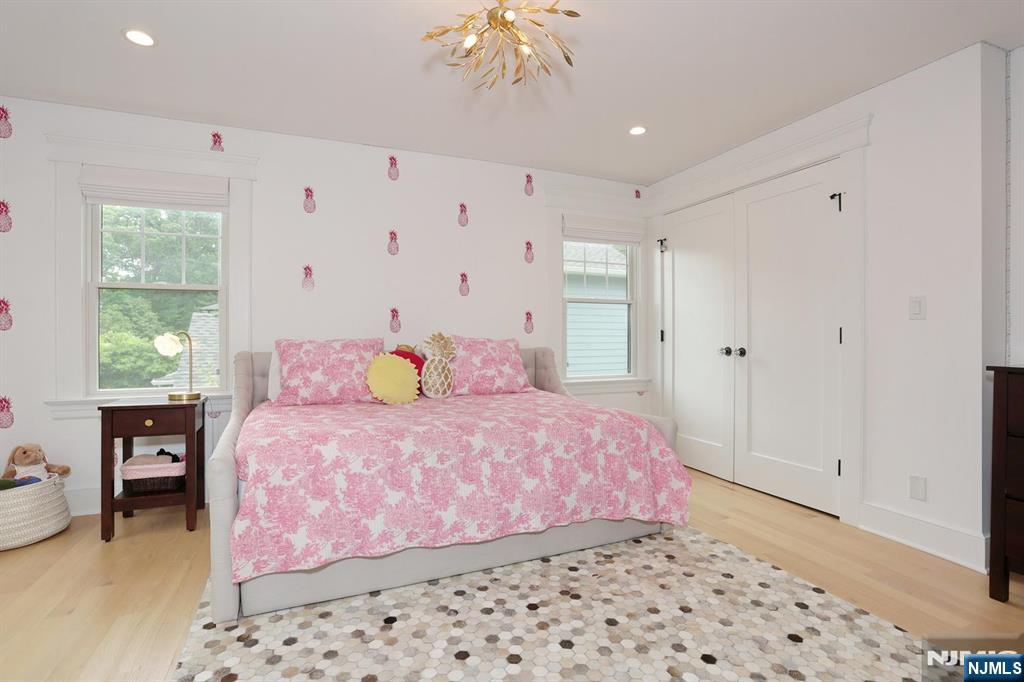 425 Wastena Terrace, Ridgewood, NJ 07450 Listing Photo  25