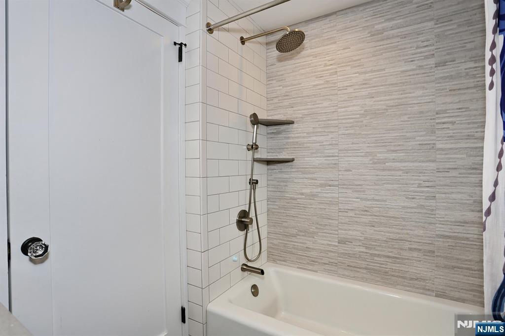 425 Wastena Terrace, Ridgewood, NJ 07450 Listing Photo  27