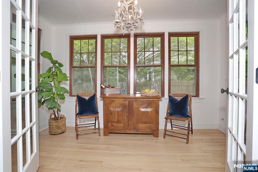 425 Wastena Terrace, Ridgewood, NJ 07450 Listing Photo  6