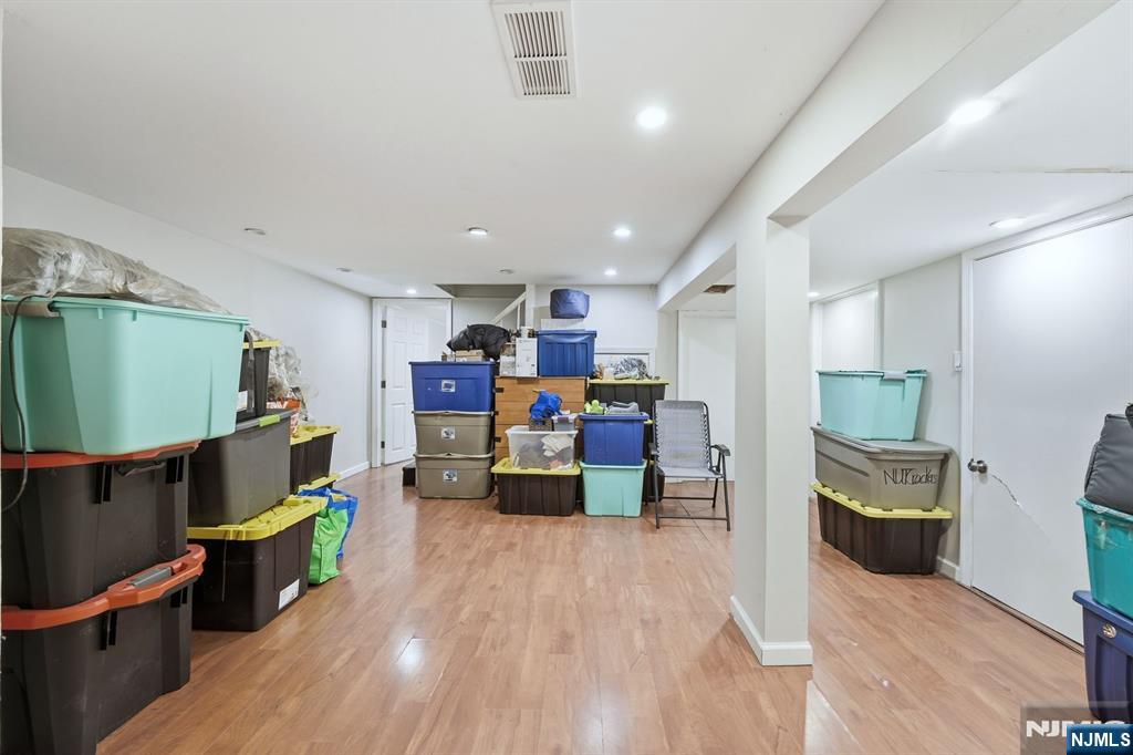 95 Cedar Avenue, Hackensack, NJ 07601 Listing Photo  14