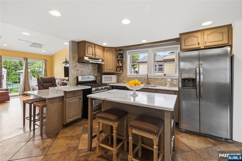 72 Forest Avenue - Photo 4