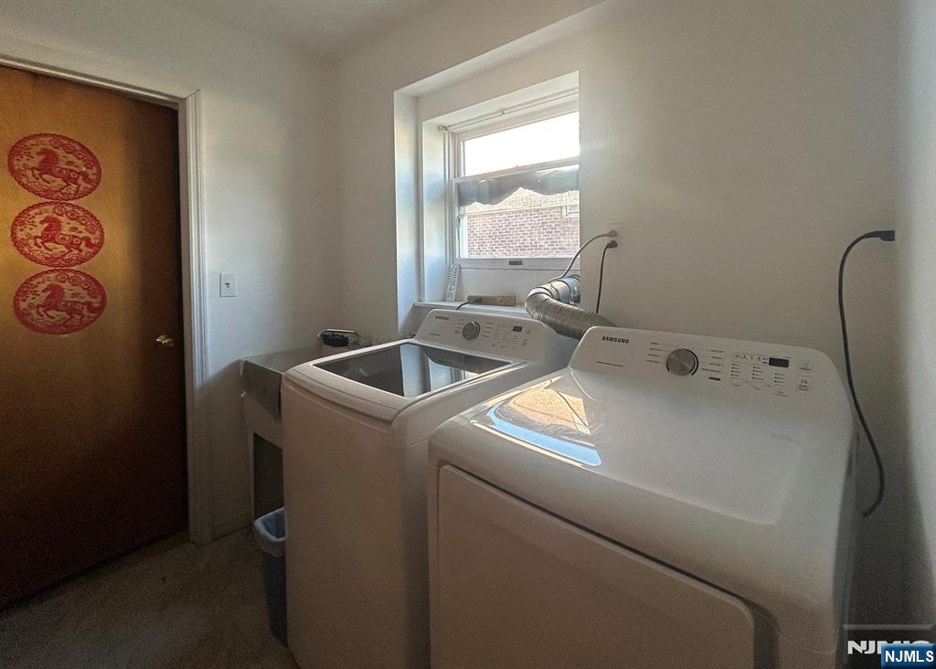 525 Stuyvesant Avenue — photo 35