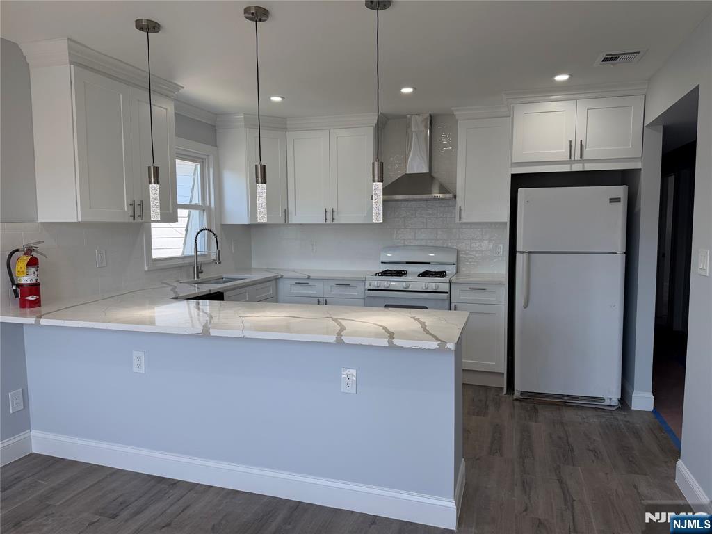 133 Jay Avenue 2nd - Photo 2