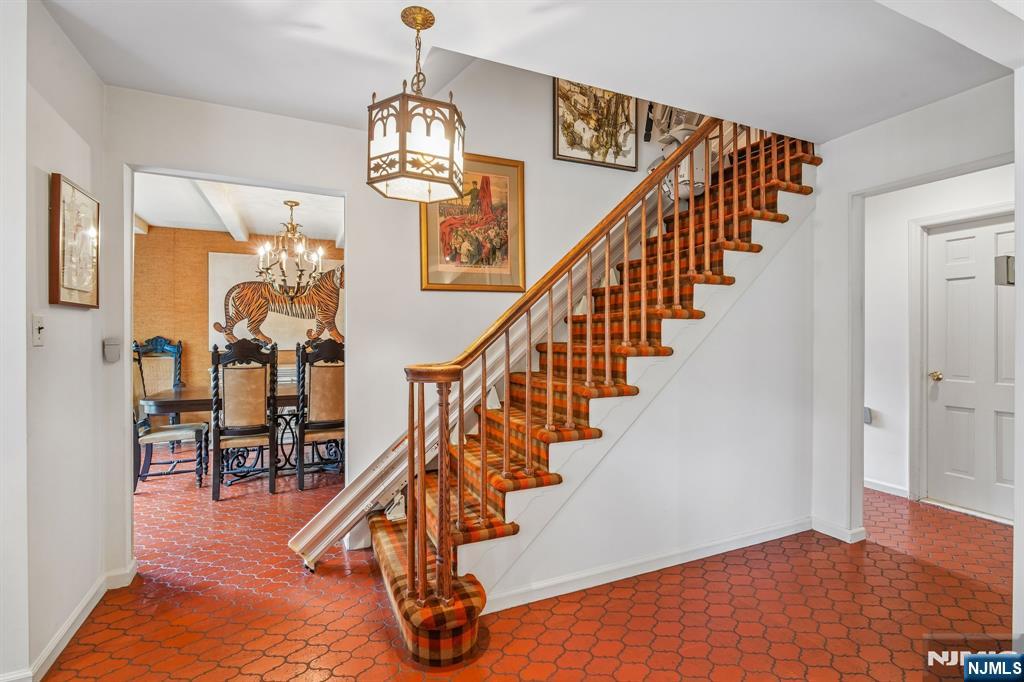 188 Charlotte Place — photo 19