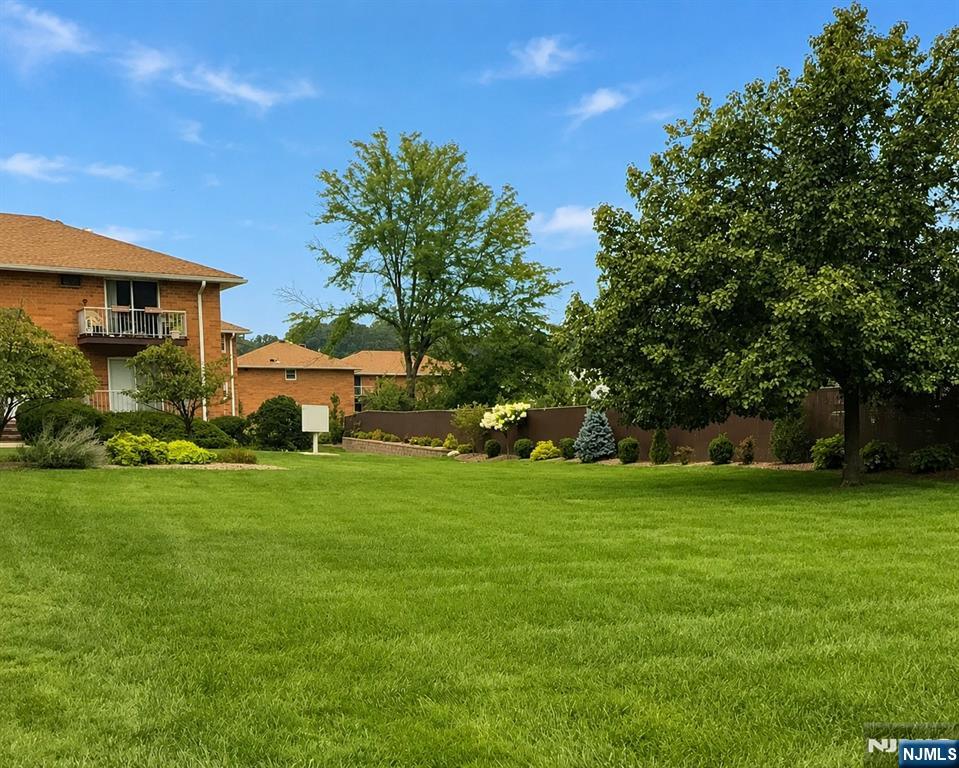 15 Cottage #3A, Midland Park, NJ 07432