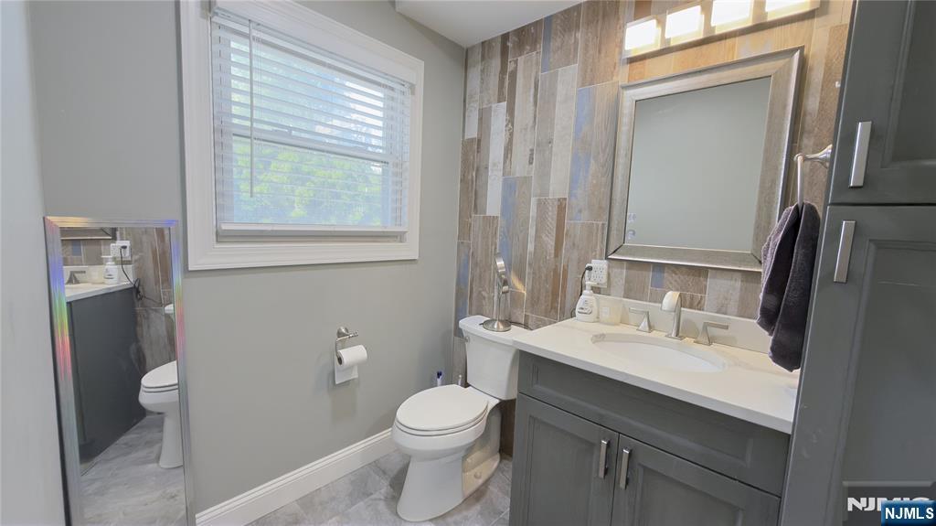 15 Cottage, #3A, Midland Park, NJ 07432 Listing Photo  5