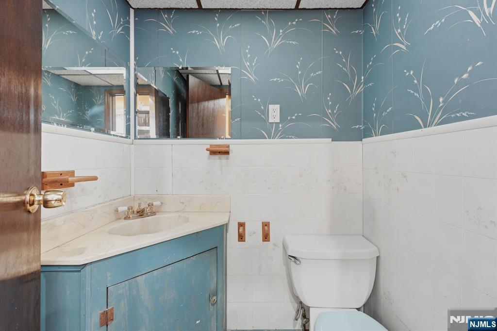 270 Snyder Street - Photo 4