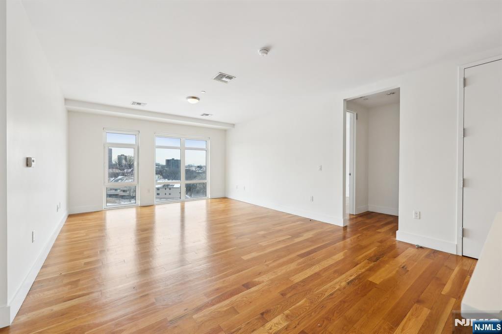1 Executive, #201, Fort Lee, NJ 07024 Listing Photo  29