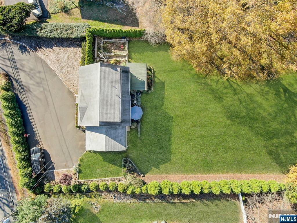 497 Tappan Rd, Norwood, NJ 07648
