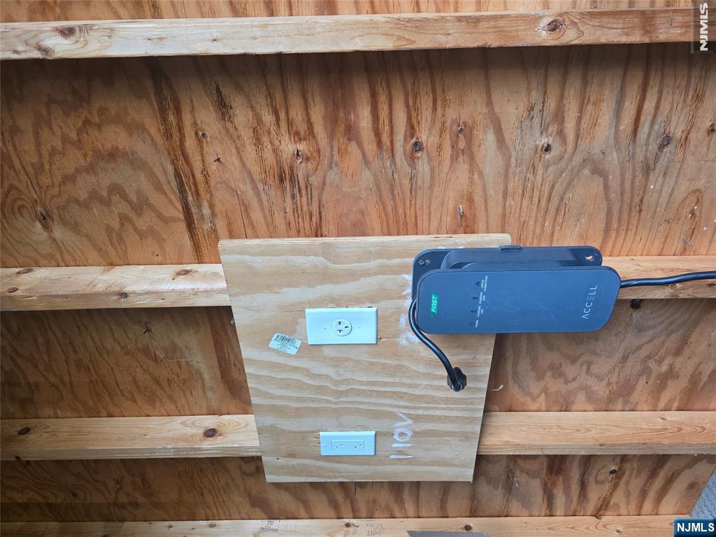 EV Charger