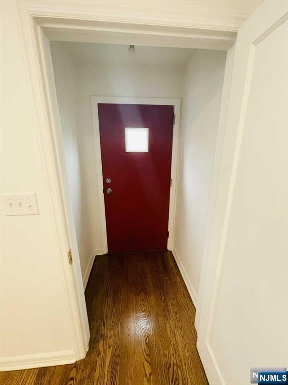 89 Reid Avenue - Photo 4