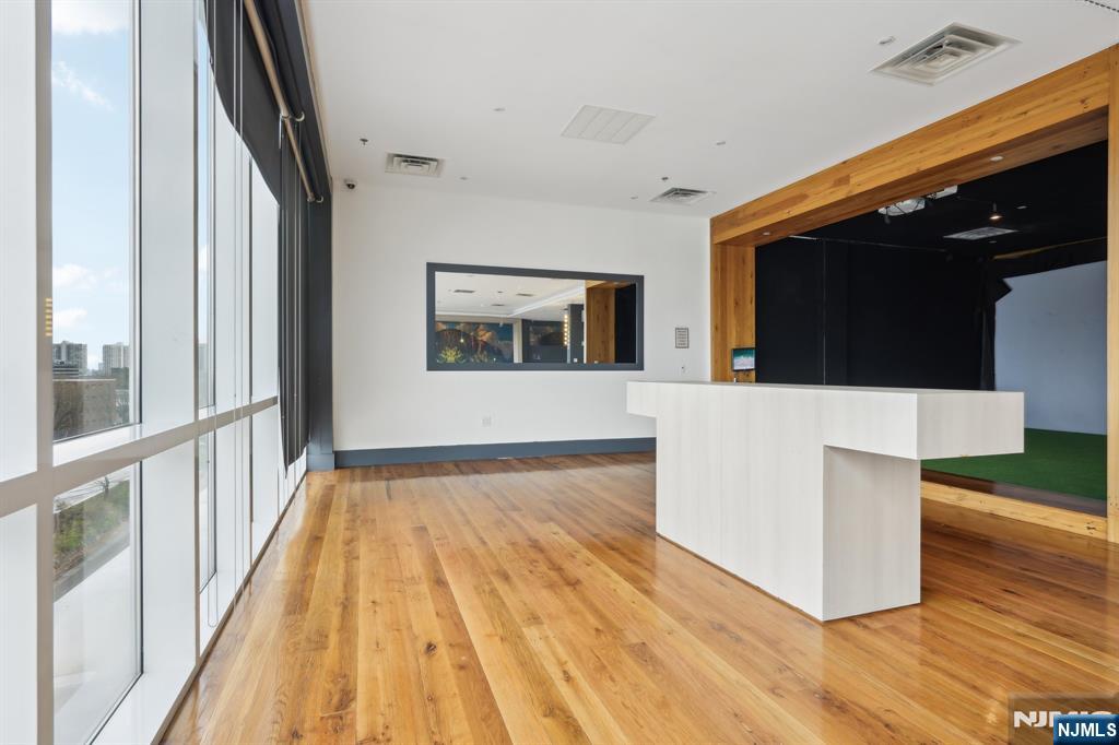 1 Executive, #205, Fort Lee, NJ 07024 Listing Photo  25