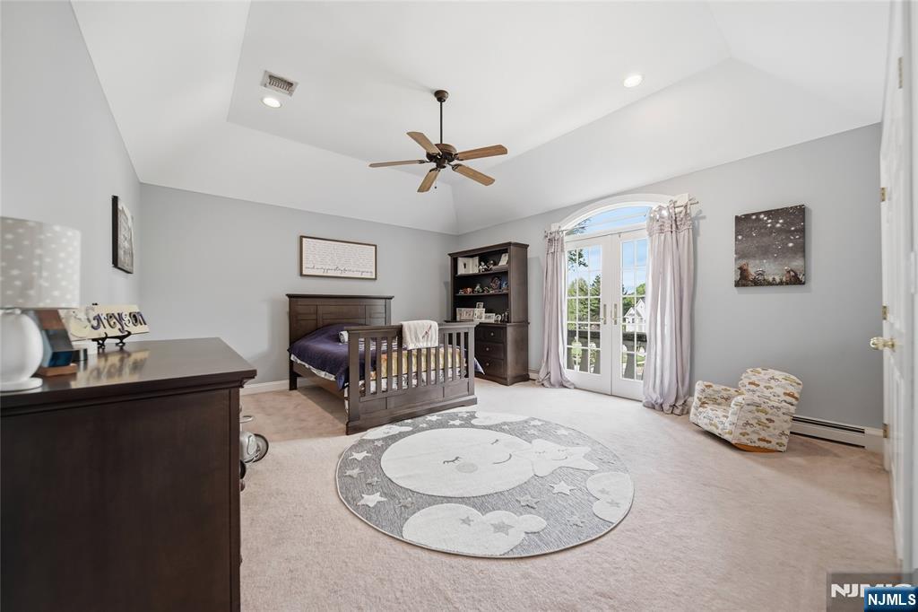 43 Walsh Drive, Mahwah, NJ 07430 Listing Photo  16