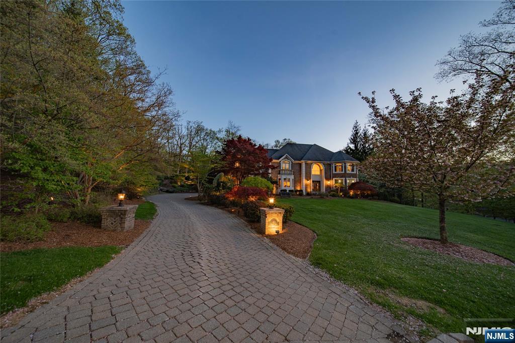 43 Walsh Drive - Photo 3