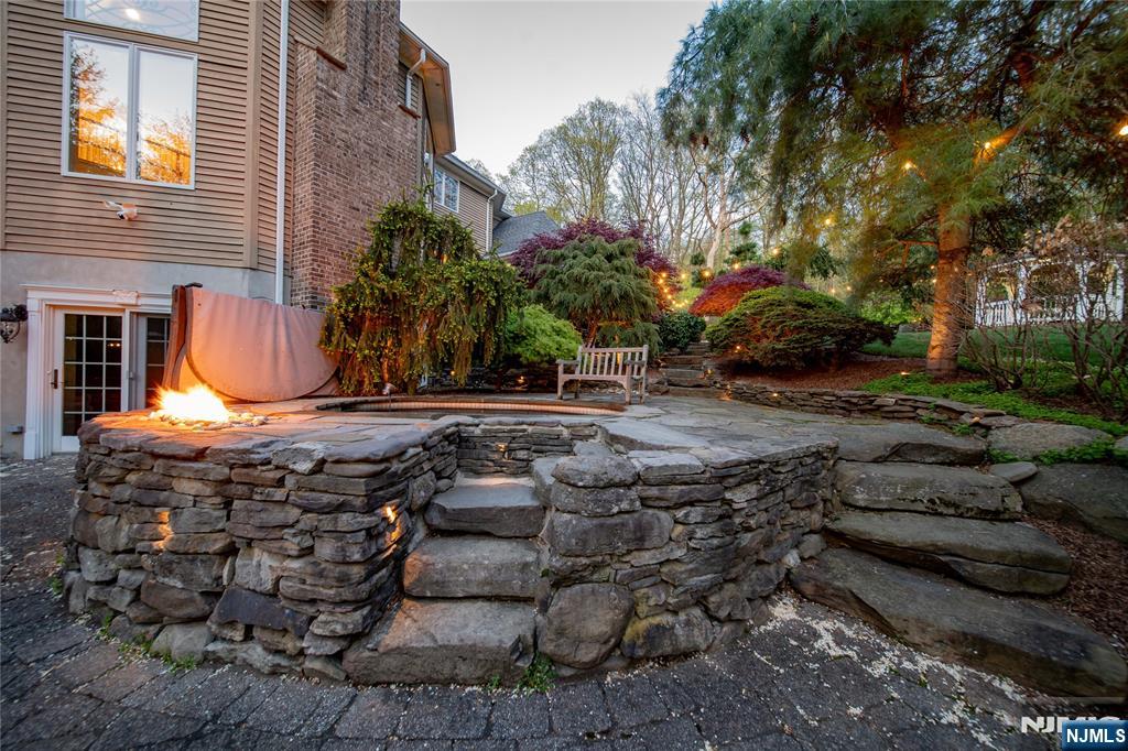 43 Walsh Drive, Mahwah, NJ 07430 Listing Photo  36